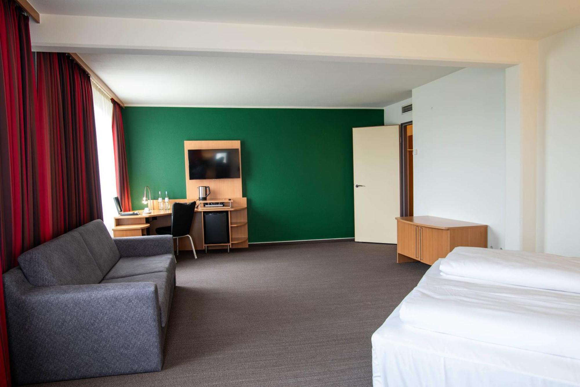 Best Western Conference Airporthotel Frankfurt Moerfelden Extérieur photo