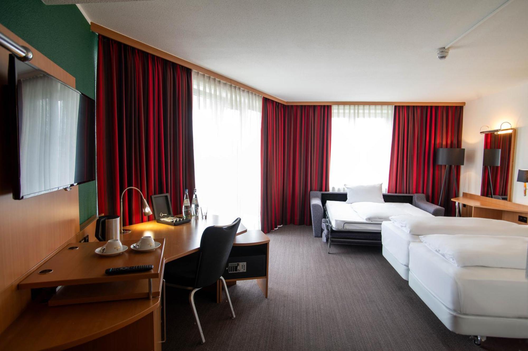 Best Western Conference Airporthotel Frankfurt Moerfelden Extérieur photo